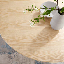 Load image into Gallery viewer, Tulip Round 48&quot; Dining Table