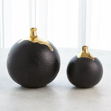 Load image into Gallery viewer, Dipped Golden Crackle/Black Sphere Vase