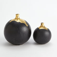 Load image into Gallery viewer, Dipped Golden Crackle/Black Sphere Vase