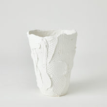 Load image into Gallery viewer, Chip Vase-Matte White
