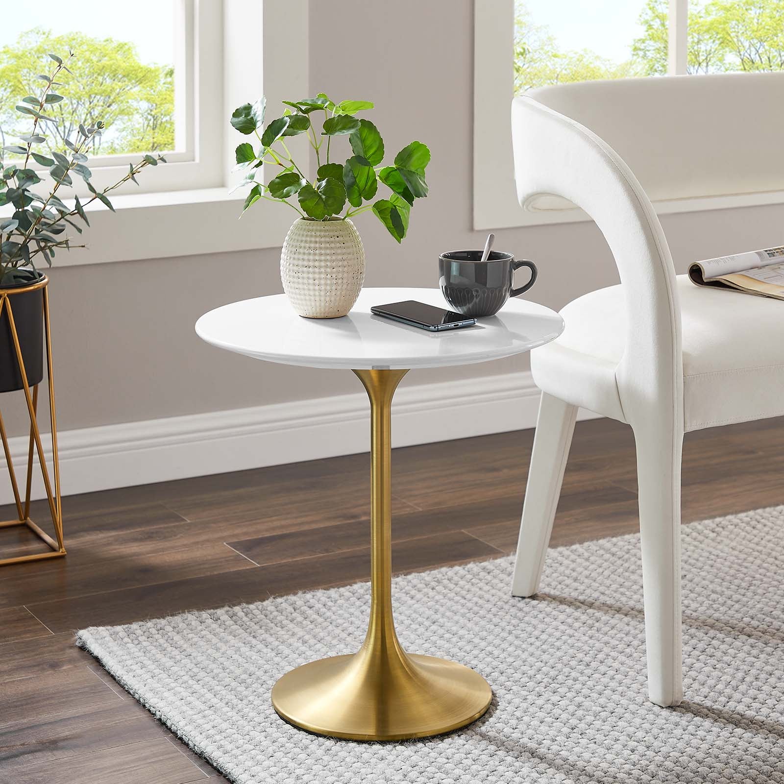 Tulip Side Table