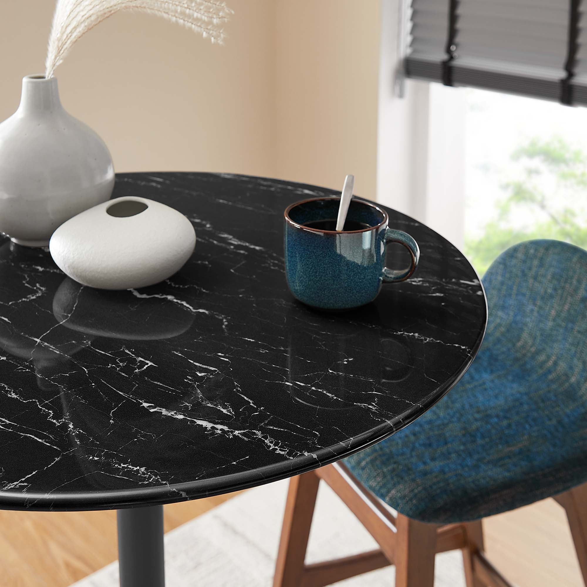 tulip bar table black top with black base