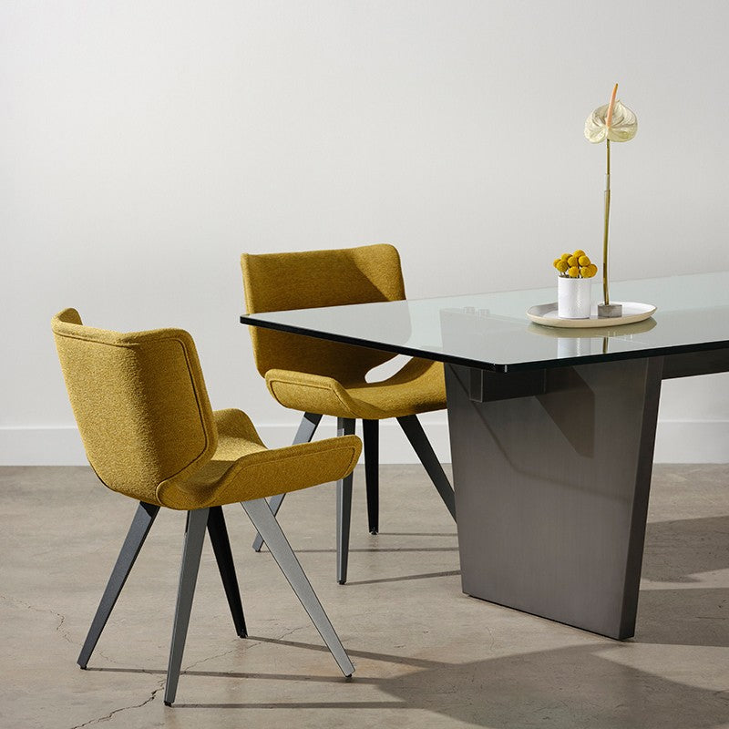 Aiden Dining Table (Glass Tables)