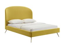 Load image into Gallery viewer, Vivi Velvet Bed in King